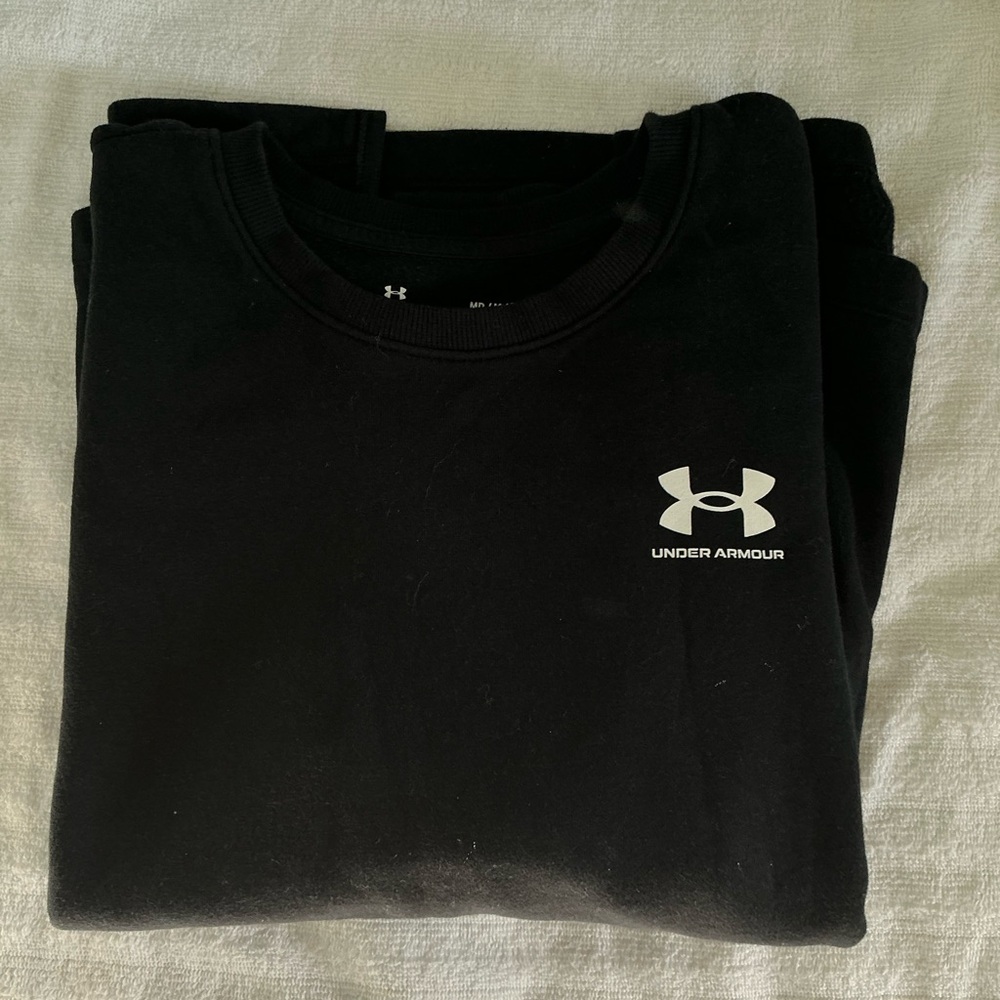 Under armor sweatshirt